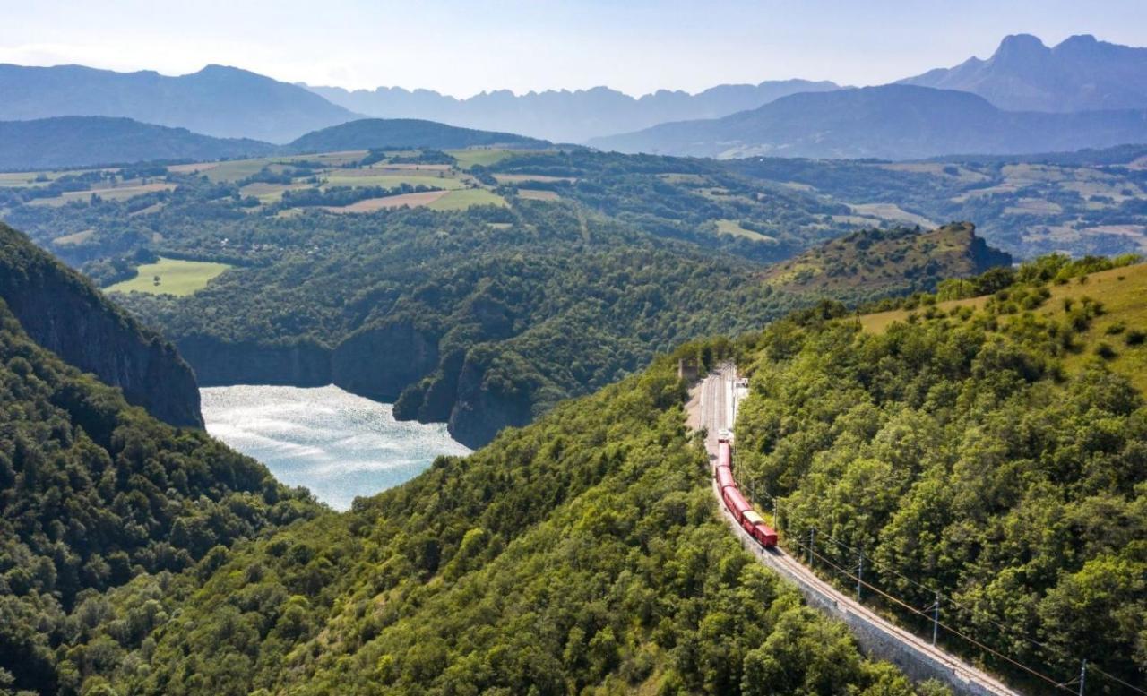 Gite Proche Des Passerelles Et Du Lac De Monteynard Saint-Martin-de-la-Cluze Екстериор снимка